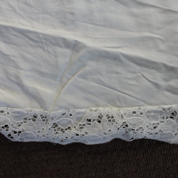 White Swimsuit Cover Up- Tunic Style - Picture 9 of 10